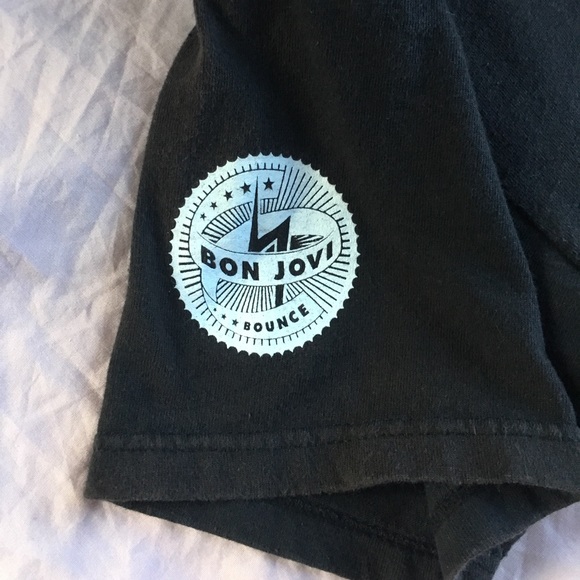 SOLD / Jersey Vintage 2003 Concert Tee / 🎶❤️ - Picture 3 of 8